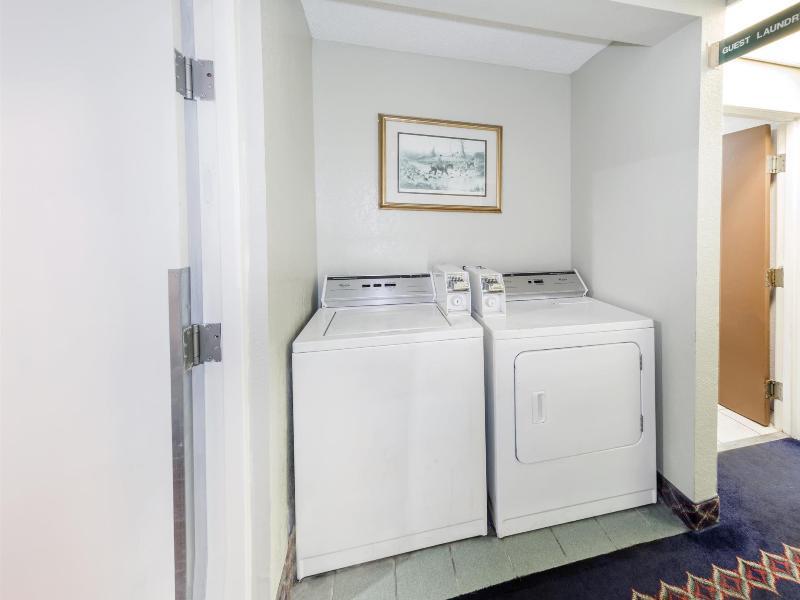 Baymont By Wyndham Lake Park Valdosta I75 Екстериор снимка